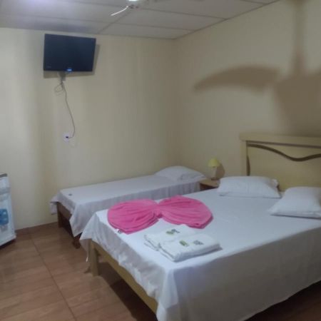 Hotel Super Economico Vitoria Exterior photo